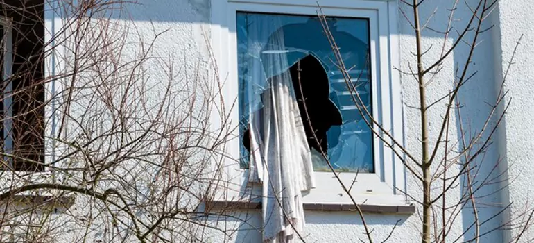 Storm Window Installation Contractors in Sanford, FL