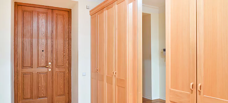 Glass Closet Door Repair in Sanford, FL