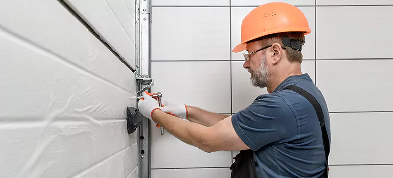 Garage Door Repair in Sanford
